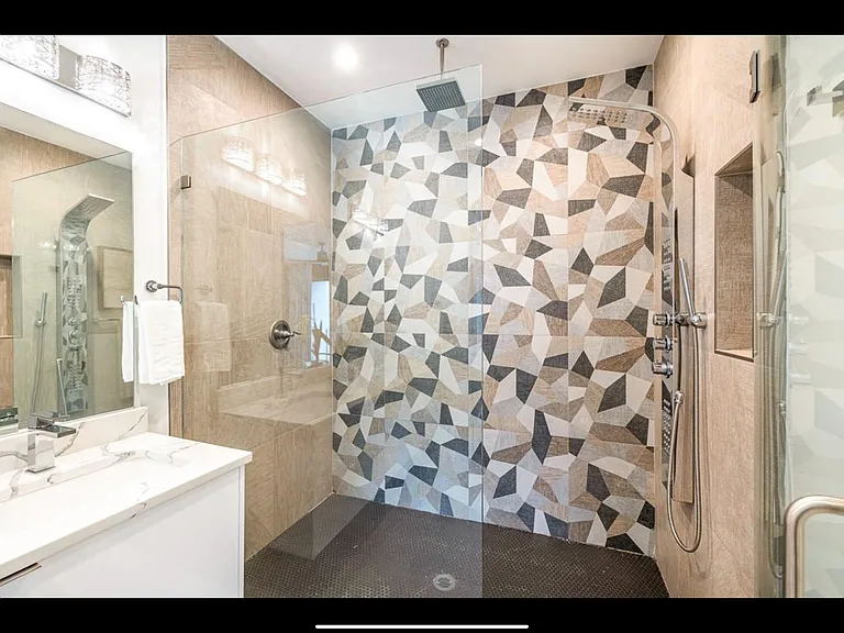 713 Moreland Ave SE #2 — Photo 28