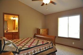 5th image of 210 W Harmony Cir