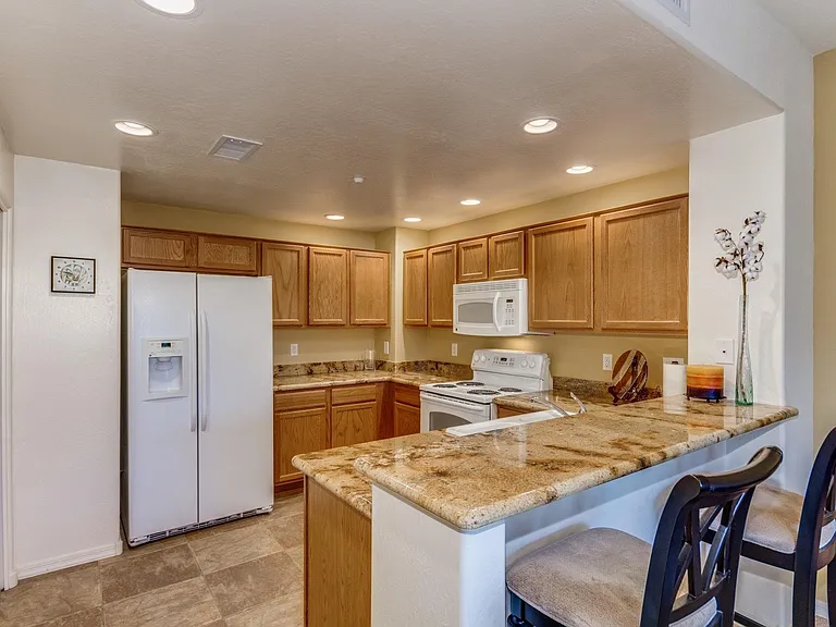 33550 N Dove Lakes Dr #2042 — Photo 8