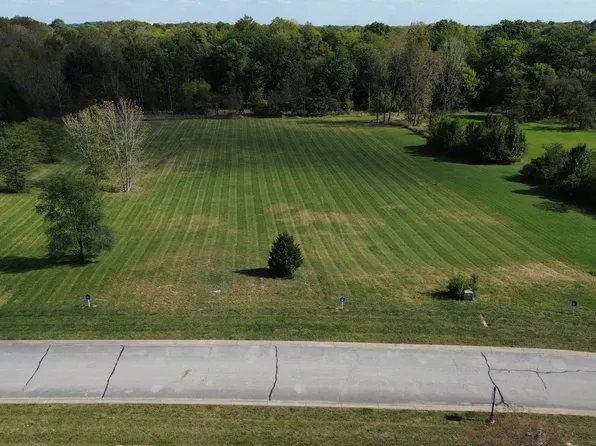 1131 Touchstone Dr, Indianapolis, IN 46239