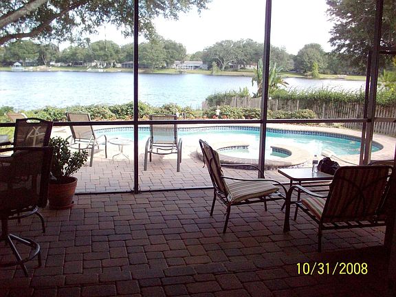 LANAI, POOL, LAKE