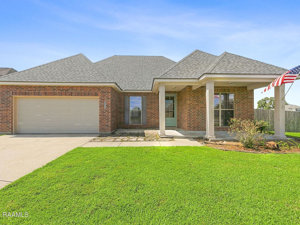 1st image of 100 Bristow Bayou Rd