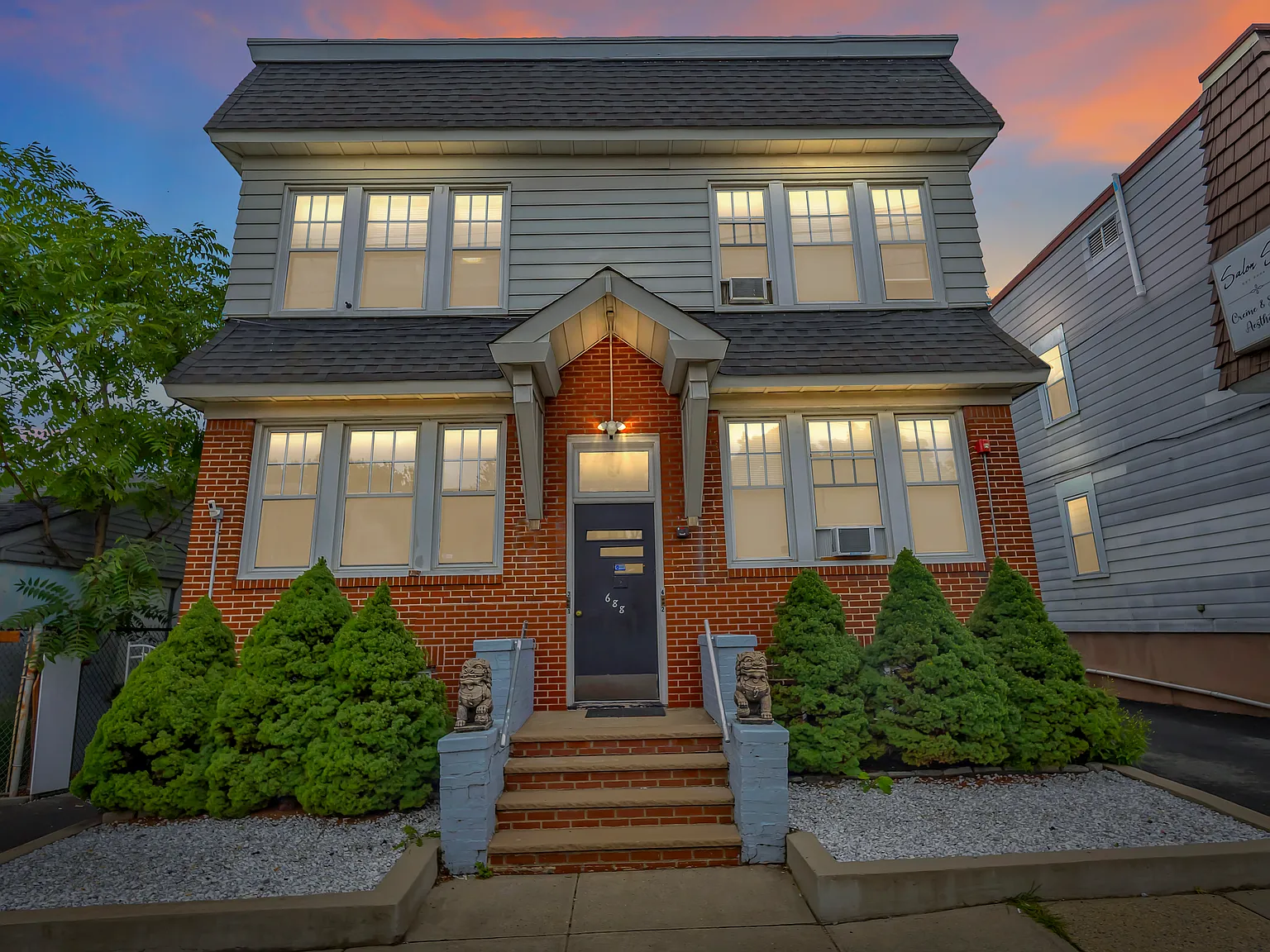 2 bed, $2,500 — Photo 1