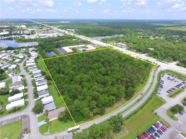 8701 20th St, Vero Beach, FL 32966