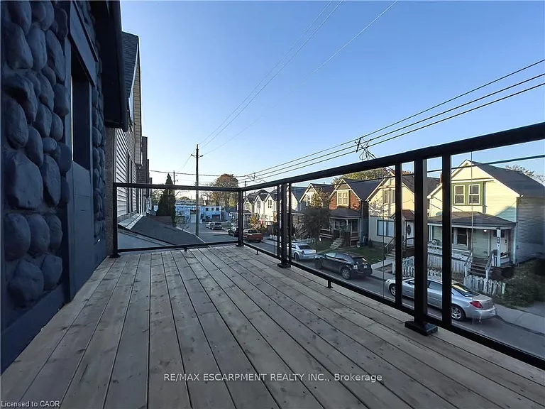 22 Keith St — Photo 15