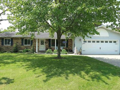 1502 Greenbriar St, Mount Pleasant, MI, 48858