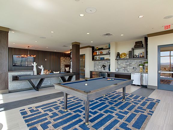 5th image of 818 19th Ave S #1017