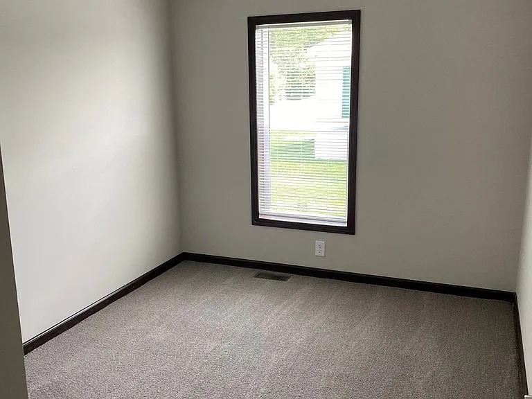 Lakeview Estates on Lawndale — Photo 19
