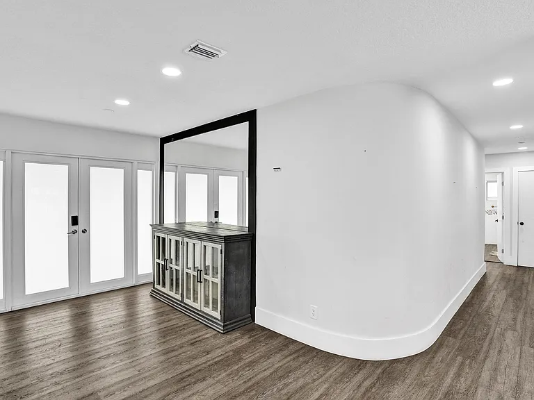 343 Layne Blvd — Photo 26