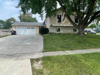 206 N Huntington Dr, McHenry, IL, 60050