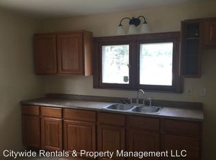 4821 N 71st St, Milwaukee, WI 53218
