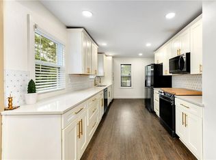 1462 E 78th St, Kansas City, MO 64131