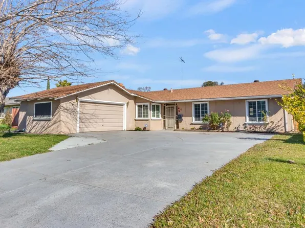 49 Brentford Cir, Sacramento, CA 95823