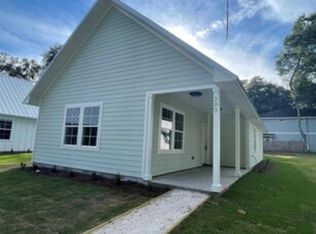 203 Magnolia St, Saint Simons Island, GA 31522