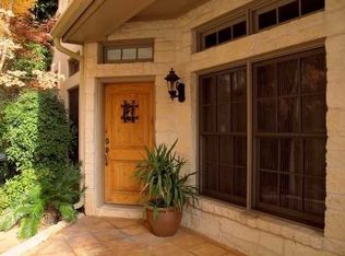 1906 Rue De St, Austin, TX 78746