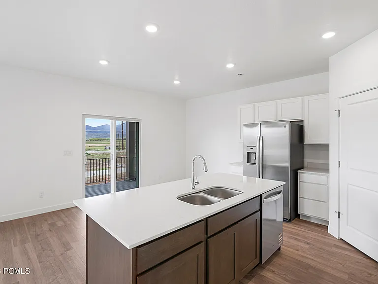 2035 N High Uintas Ln — Photo 9