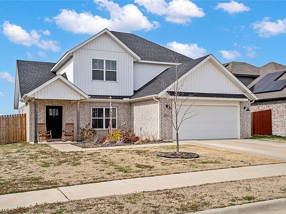 2nd image of 1251 Bootleg Rd