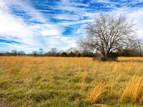 5693 S 147th Road, Brighton, MO 65617