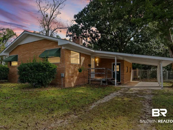 359 Wisteria St, Fairhope, AL 36532