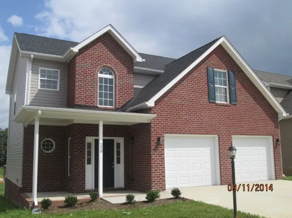 220 Roudabush Dr NW, Christiansburg, VA 24073