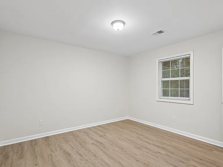 1446 Bellemeade Ct SW #A — Photo 6