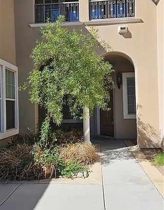 3rd image of 11985 Whitehills St