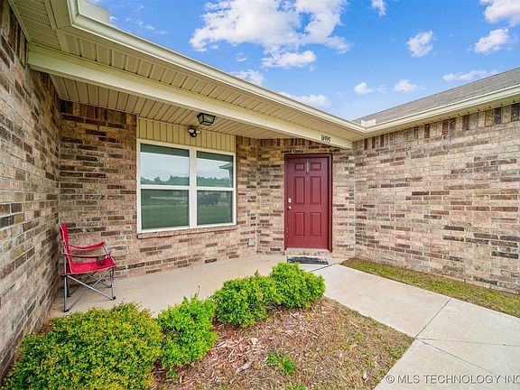 3rd image of 14995 S 276th East Ave