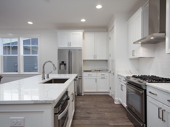 011-68 Jack Knife Dr-MLS