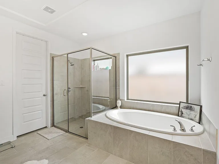 18419 Circle Bar Ranch Ct — Photo 23