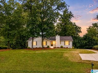 125 Shades Crest Rd, Birmingham, AL 35226