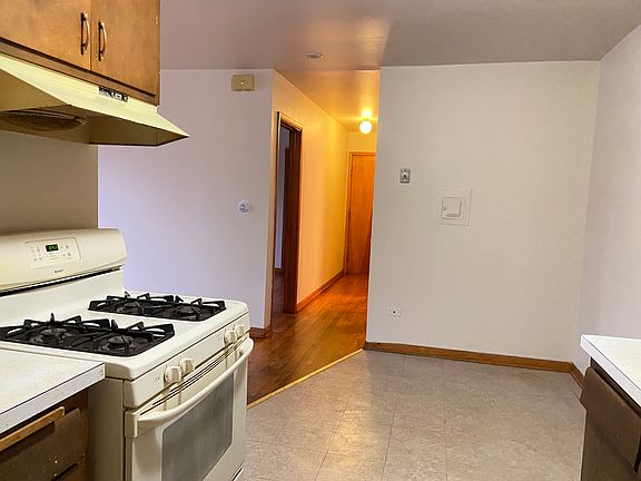 5th image of 54 W Terrace St #2D
