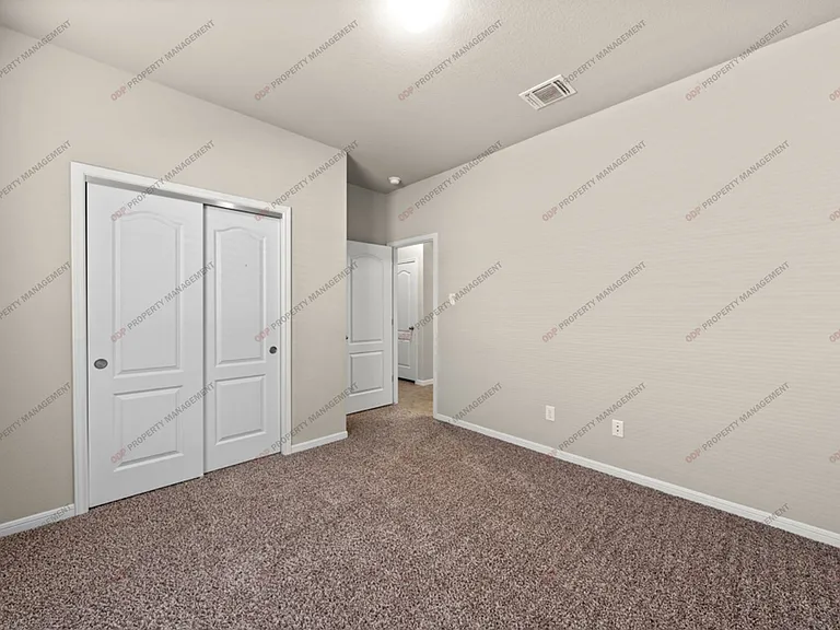 10217 Eaglefire Dr — Photo 18