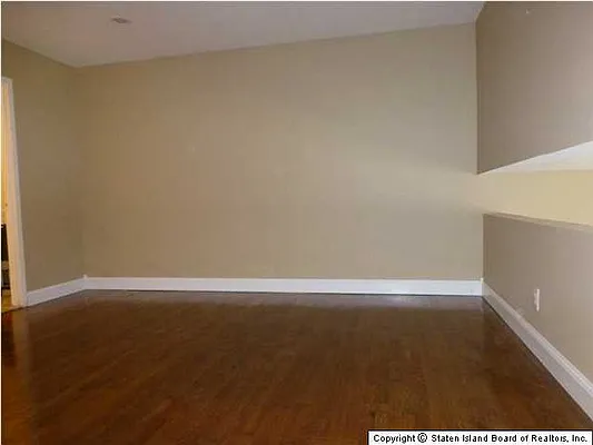 Sold by Citizens Properties, LLC | media 32