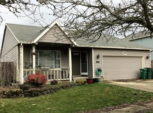 1555 Hartford Dr, Forest Grove, OR 97116