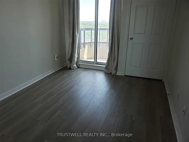 8 Hillcrest Ave #1508 — Photo 7