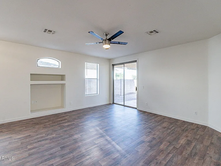 12563 W Monterey Way — Photo 10