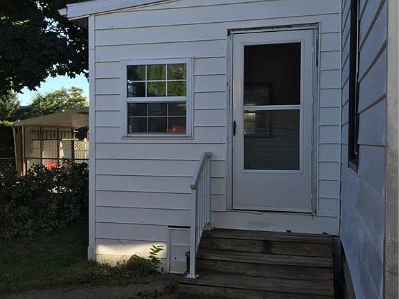4th image of 521 W 29th St