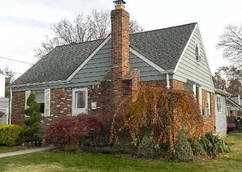 1st image of 1632 Powers Ave
