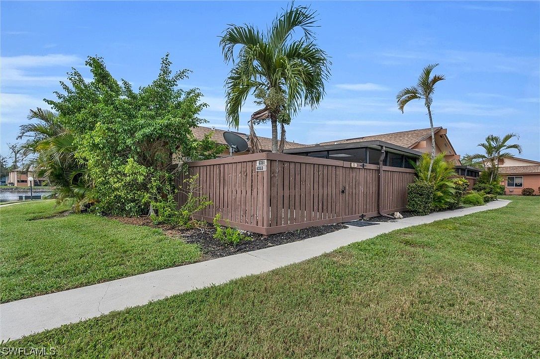 6351 Royal Woods Dr Fort Myers FL 33908 Zillow   5d264a050eca7dccc953ed1120bddd1e Cc Ft 1536 