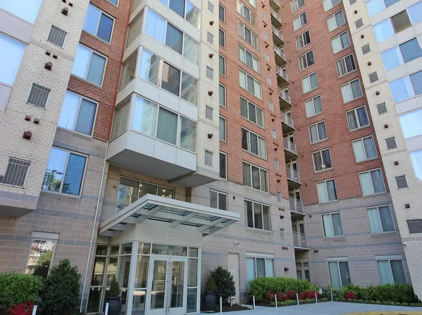 2726 Gallows Rd APT 112, Vienna, VA 22180