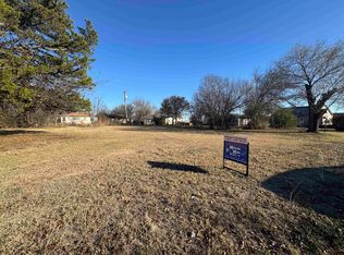 1240 S 9th St, Duncan, OK 73533