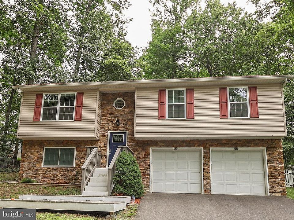 1st image of 348 Little Bear Ln