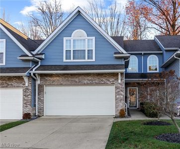 206 Stoney Brook Dr, Elyria, OH, 44035