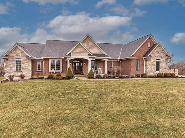 4944 Holtz Dr, Highland Heights, KY 41076