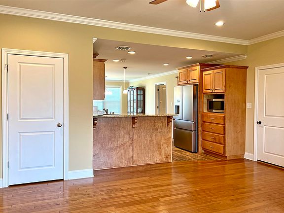 5th image of 335 Turnstone Way
