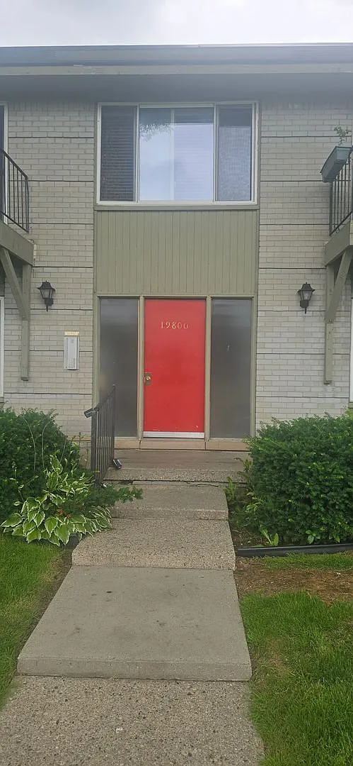 2 bed 2 bath condominium — Photo 1