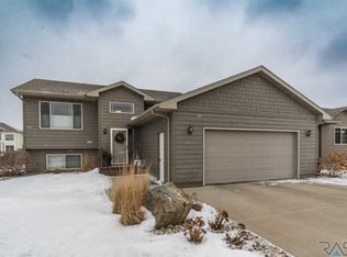 2800 S Grinnell Ave, Sioux Falls, SD 57106