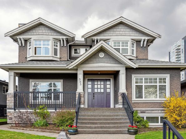 585 W 60th Ave, Vancouver, BC V6P 1Z8