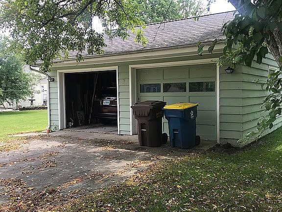 3rd image of 421 E Central Ave
