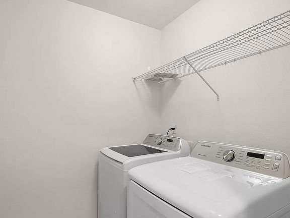 4th image of 2863 S Magnolia Dr #2863